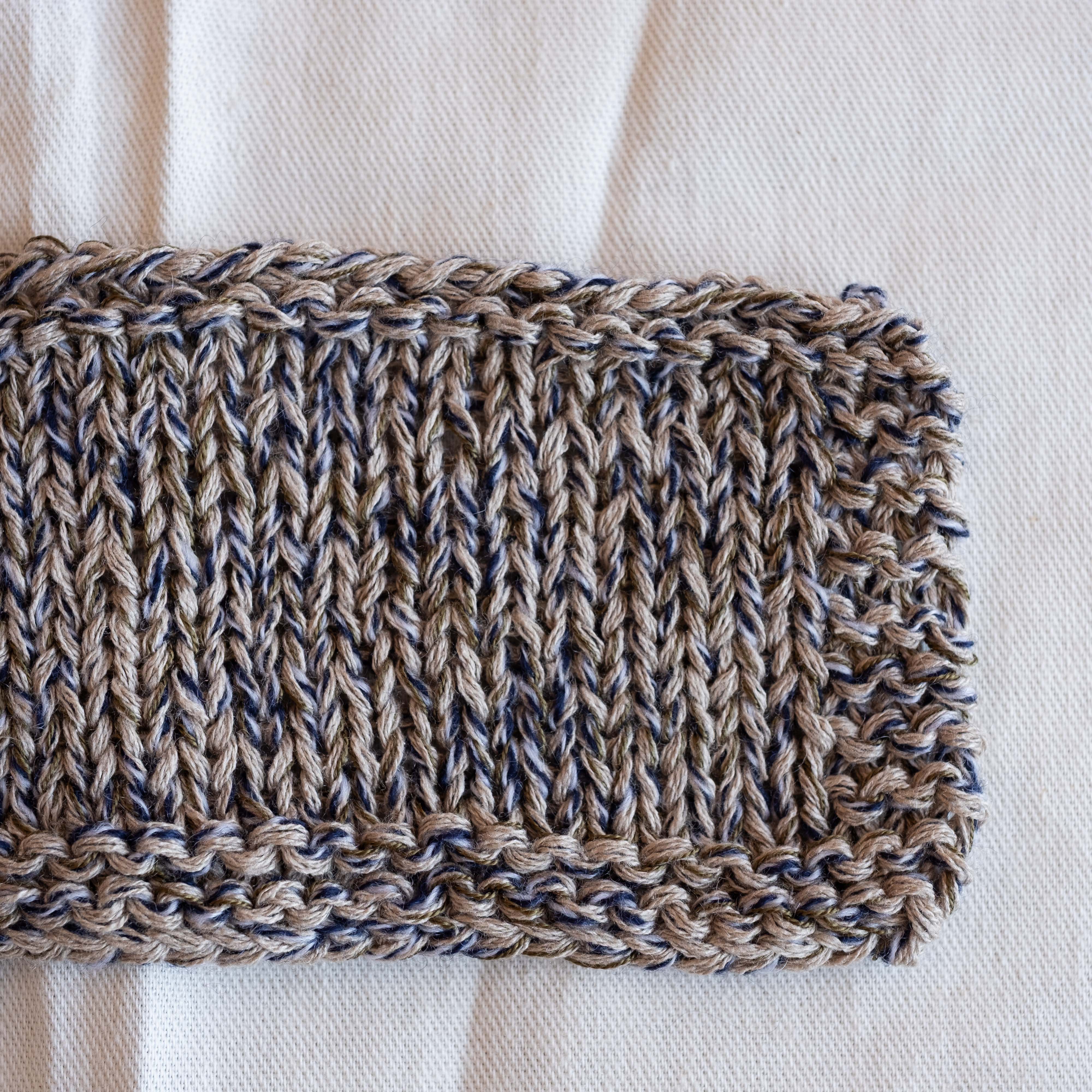 Smoky Quartz (Sport linen silk cashmere) (ITORICOT Concept Yarn)