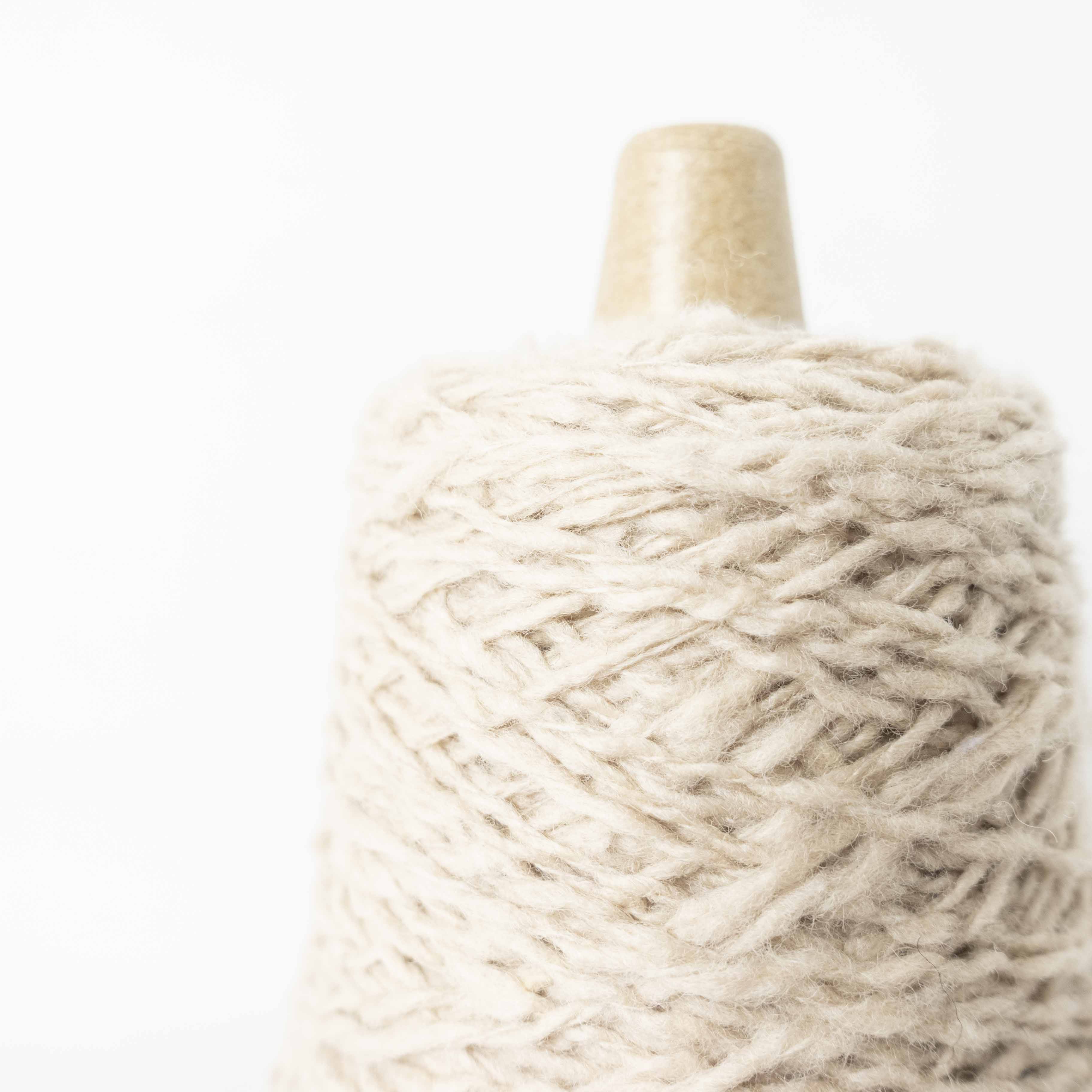 1/3 ウール混スラブヤーン