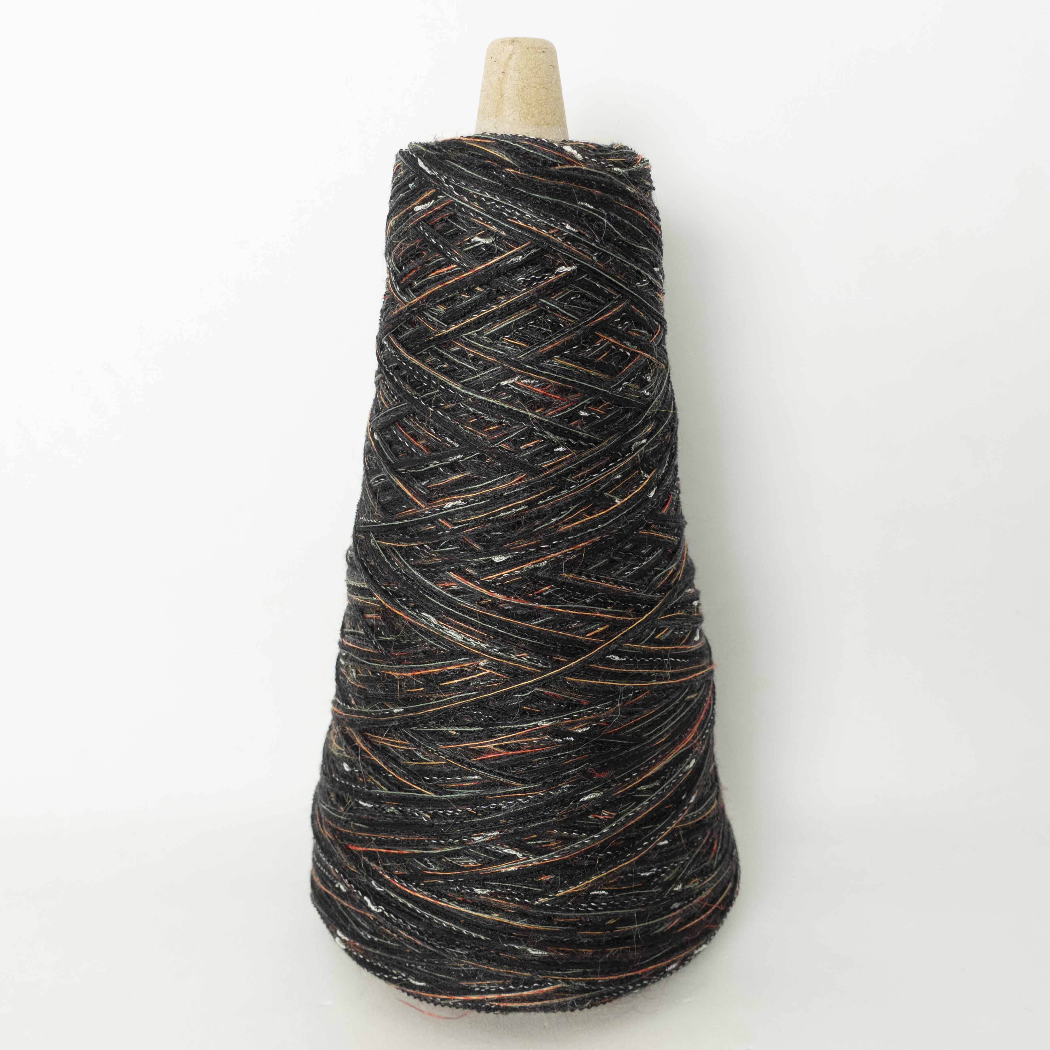 〈Blackシリーズ〉MIXED YARN(ミックスヤーン)