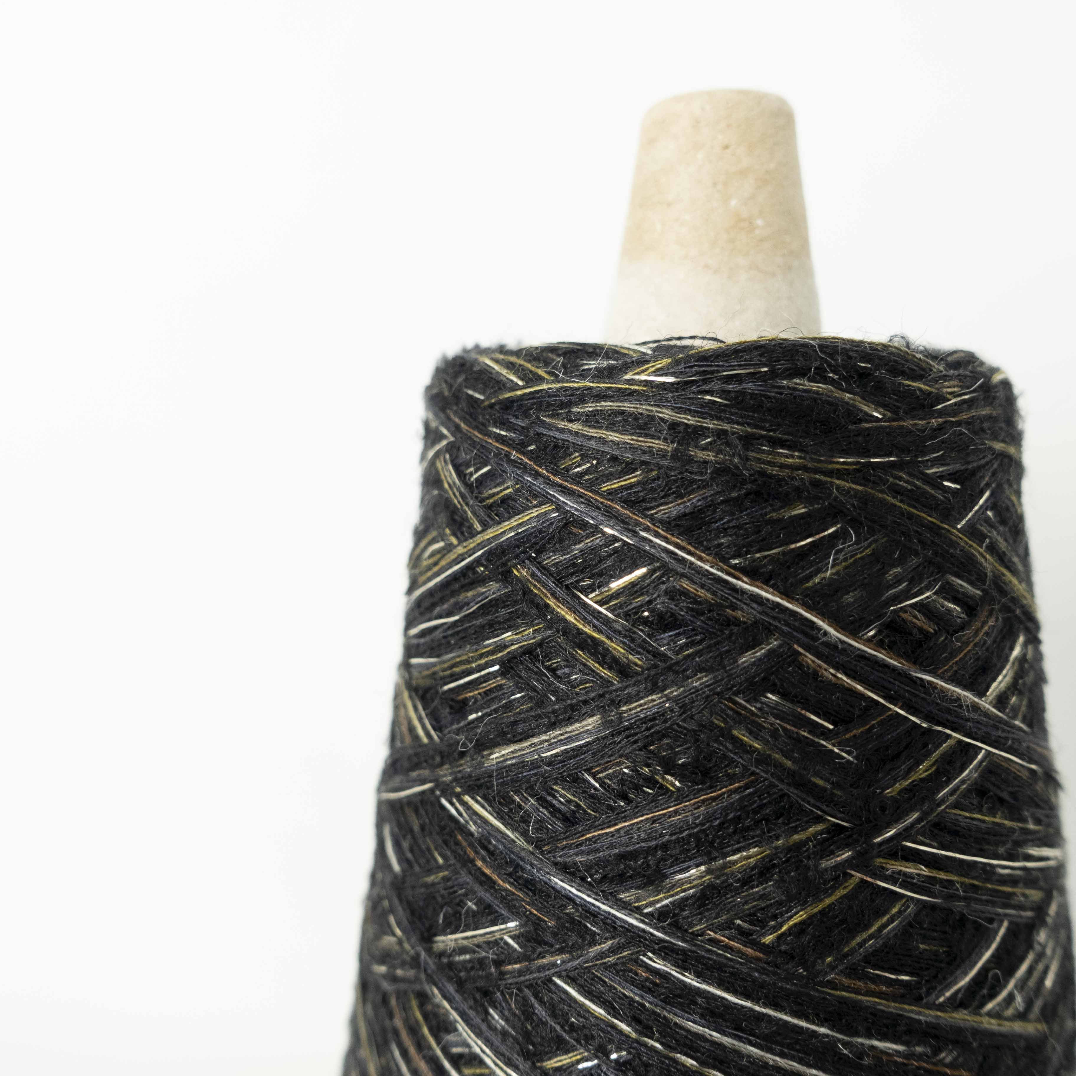 〈Blackシリーズ〉MIXED YARN(ミックスヤーン)