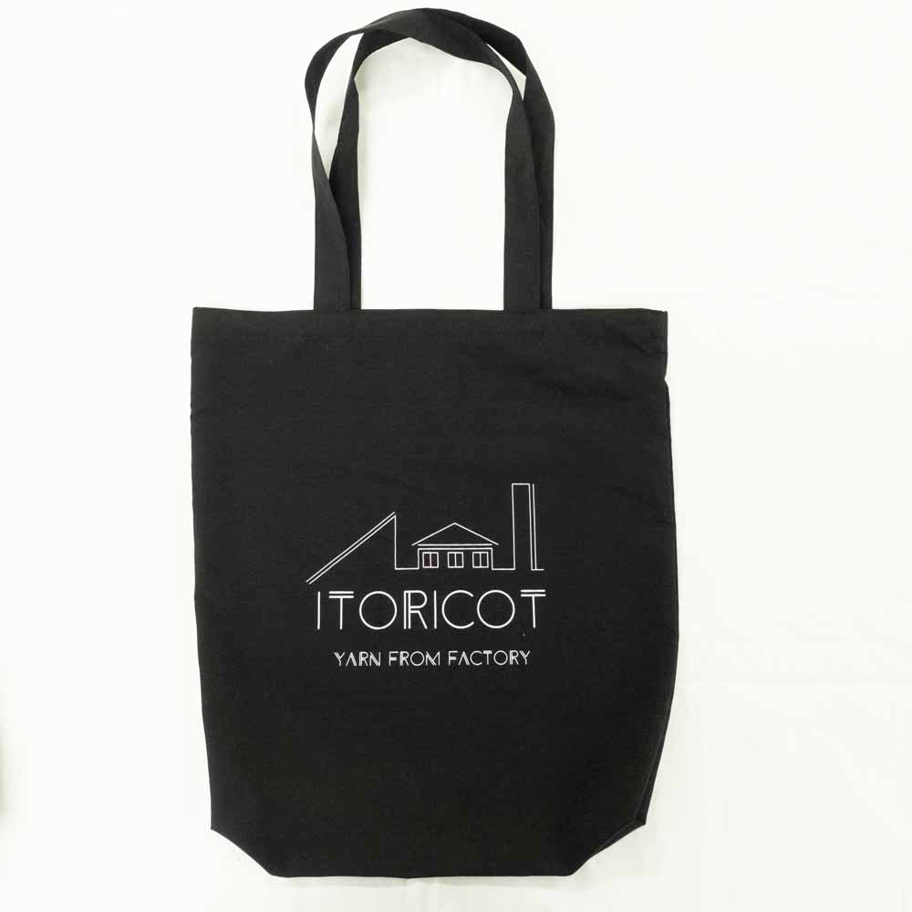 ITORICOTロゴトートバッグ(リサイクルナイロン使用) 各色