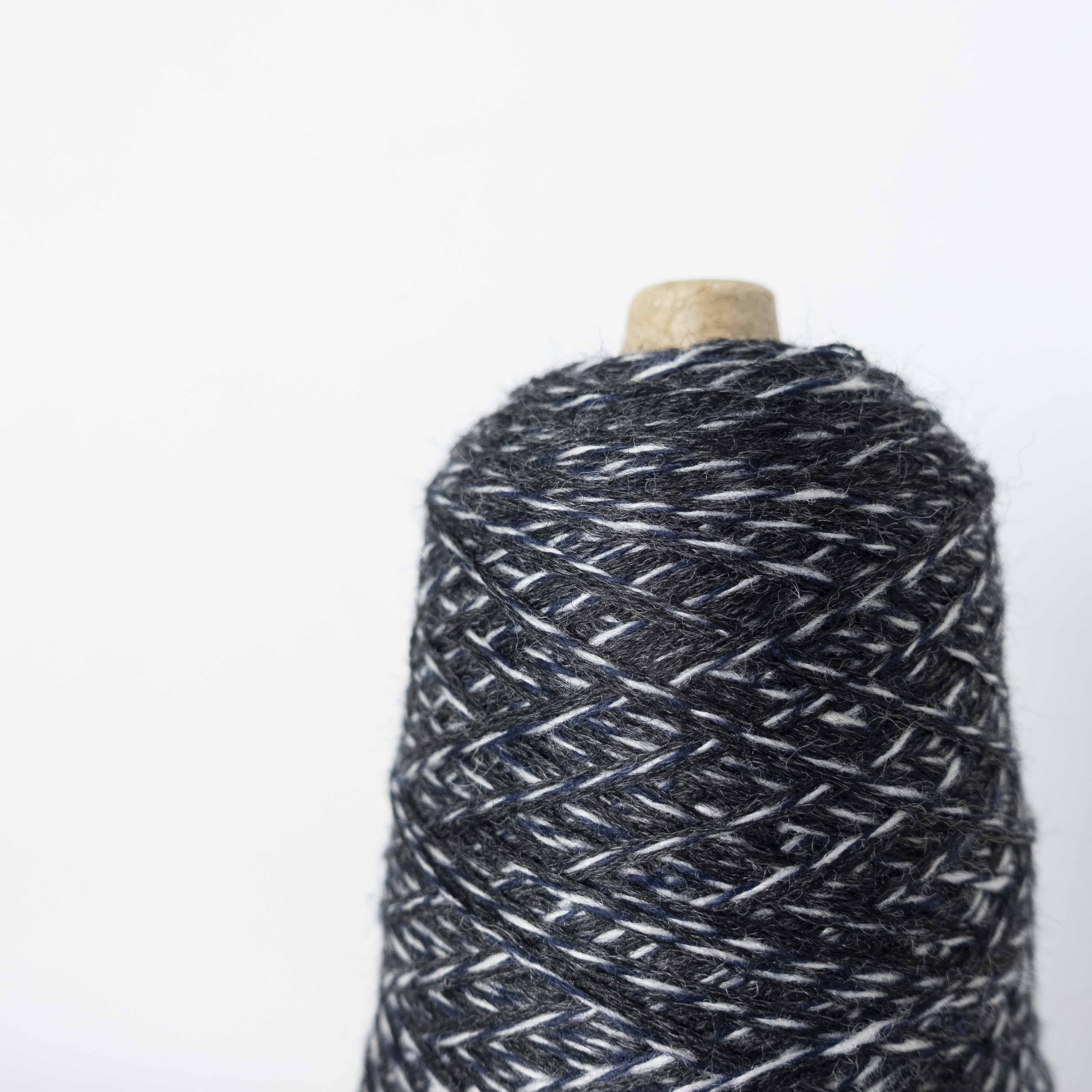Sora Ito (fine wool/cashmere) (ITORICOT Concept Yarn)
