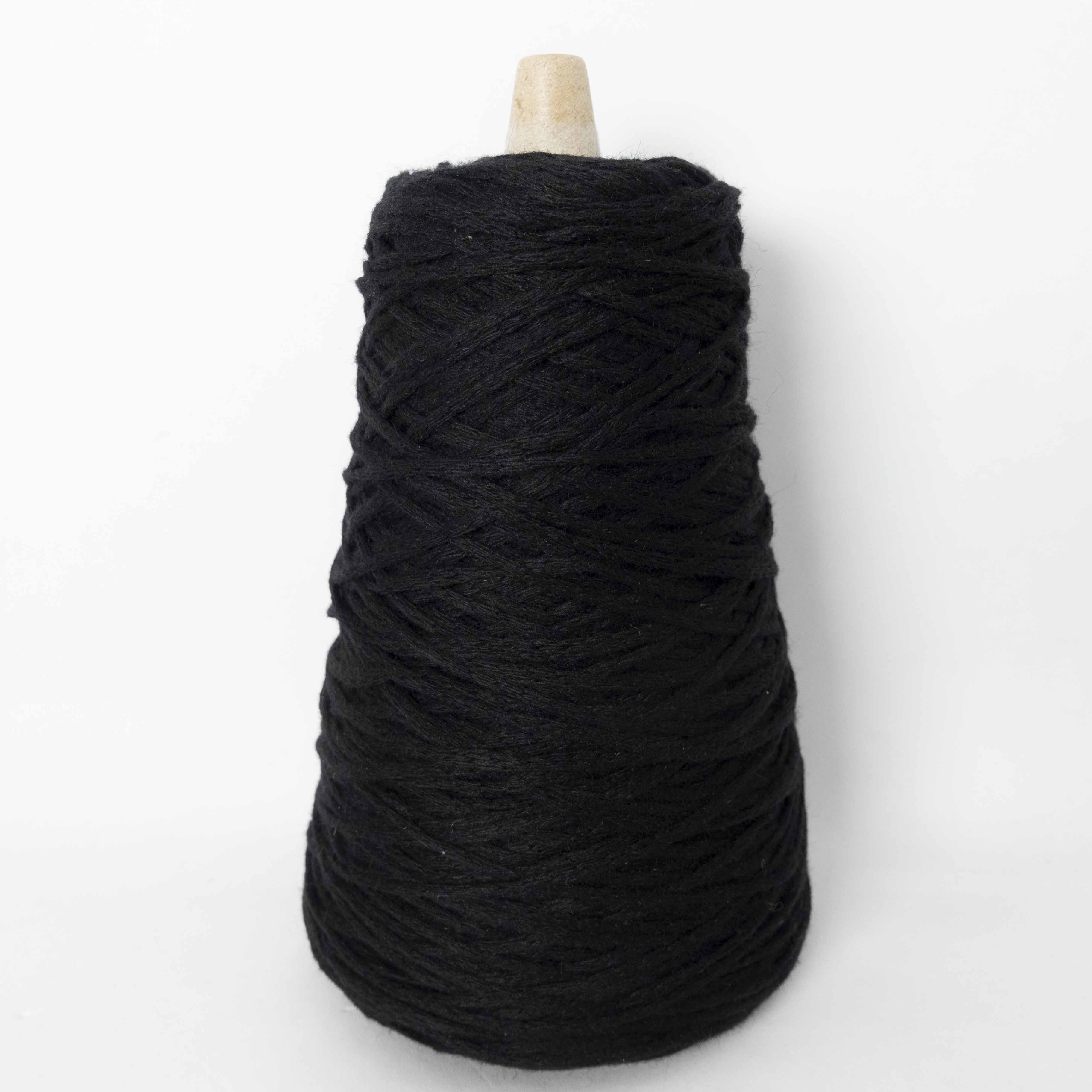 1/1.6 RACCOON LILY YARN