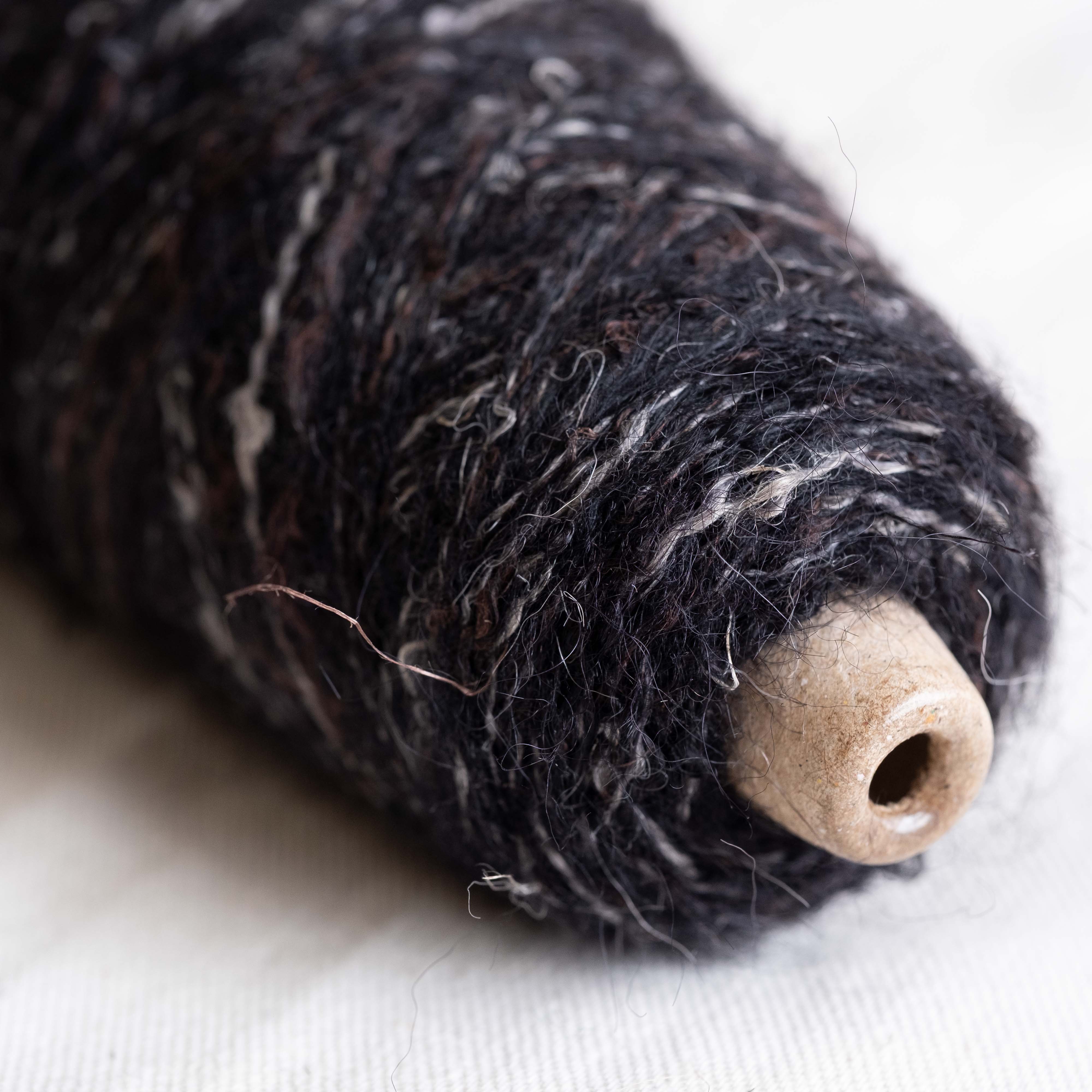 Alu Ito(中細・アルパカ混)(ITORICOT Concept Yarn)