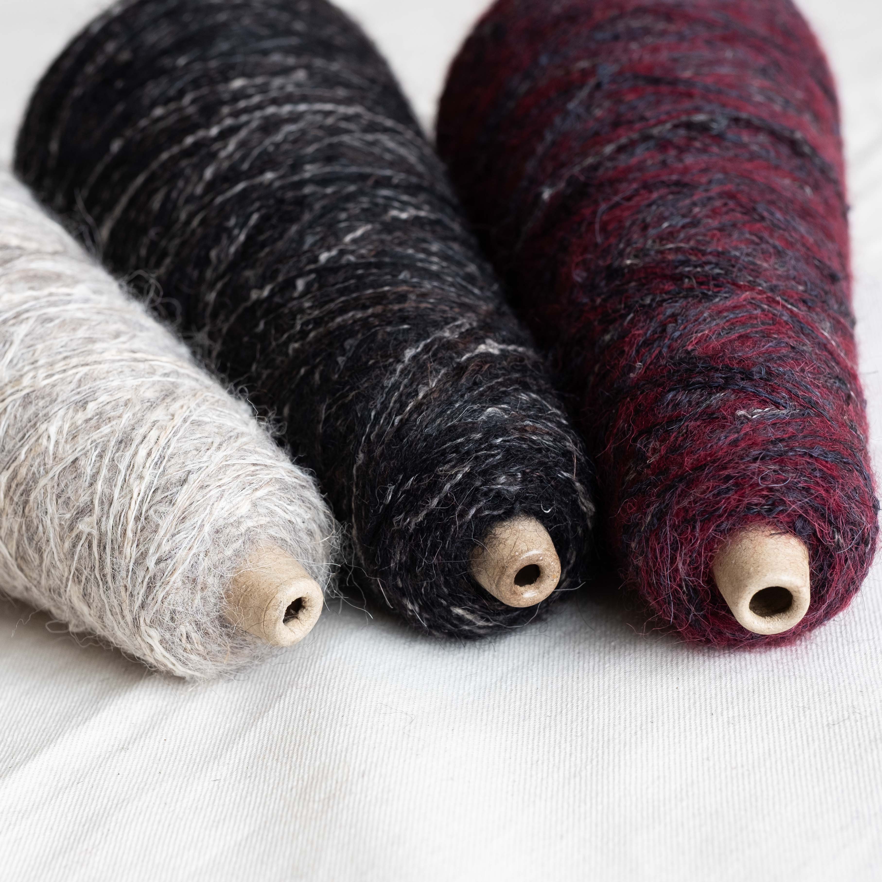 Alu Ito(中細・アルパカ混)(ITORICOT Concept Yarn)