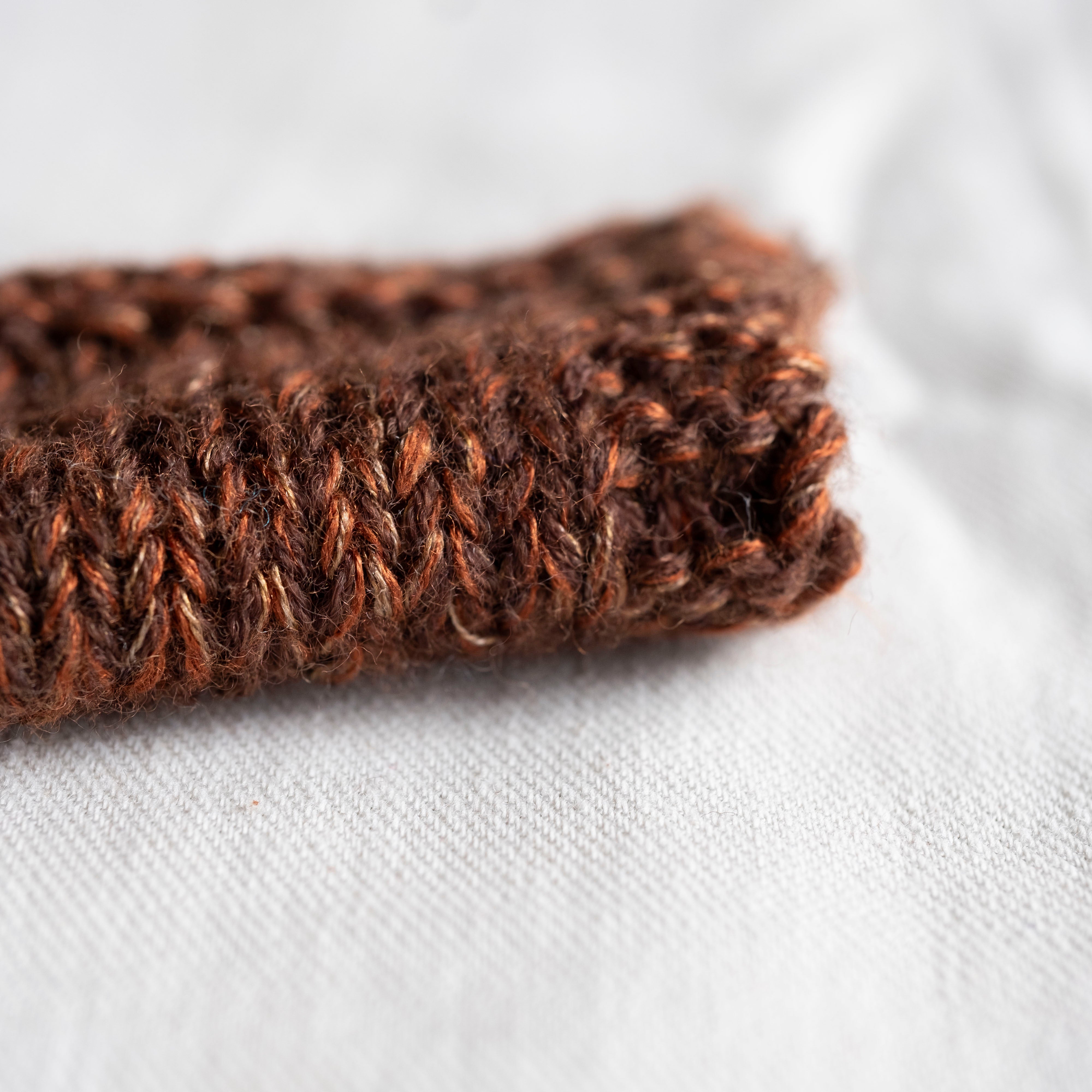 Hoshi Ito(中細・ウールシルク)(ITORICOT Concept Yarn)