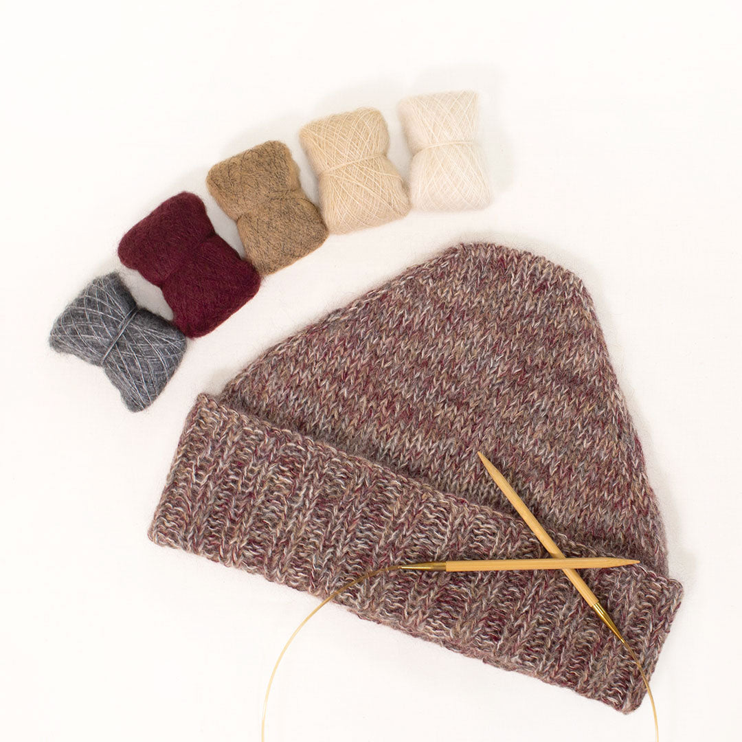Berry Tiramisu (Knitting kit for Twin Peak Beanie, yarn held together)