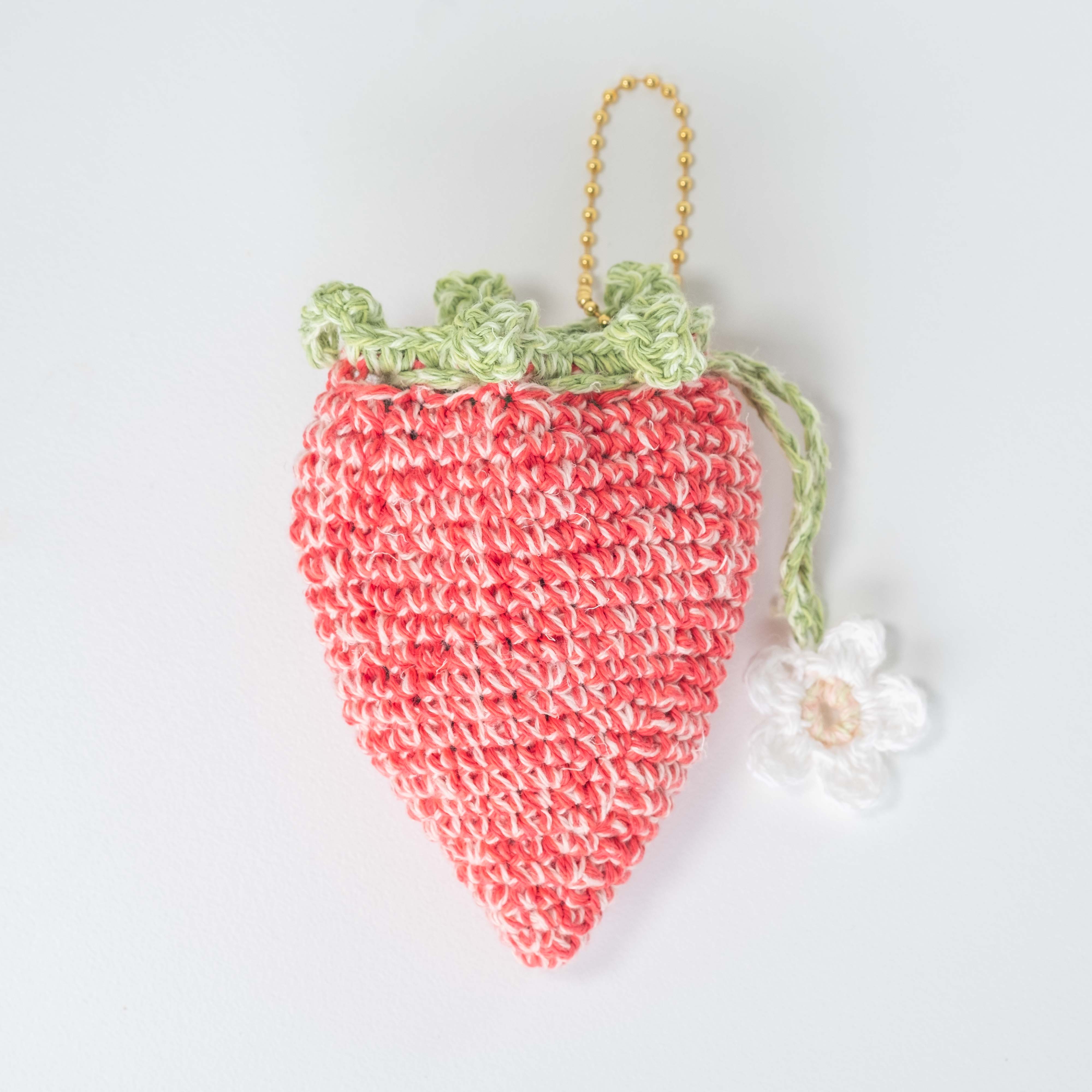 【パターン】Strawberry Mini Pouch Charm designed by Nana Komiyama(ポーチチャーム)【PDF】