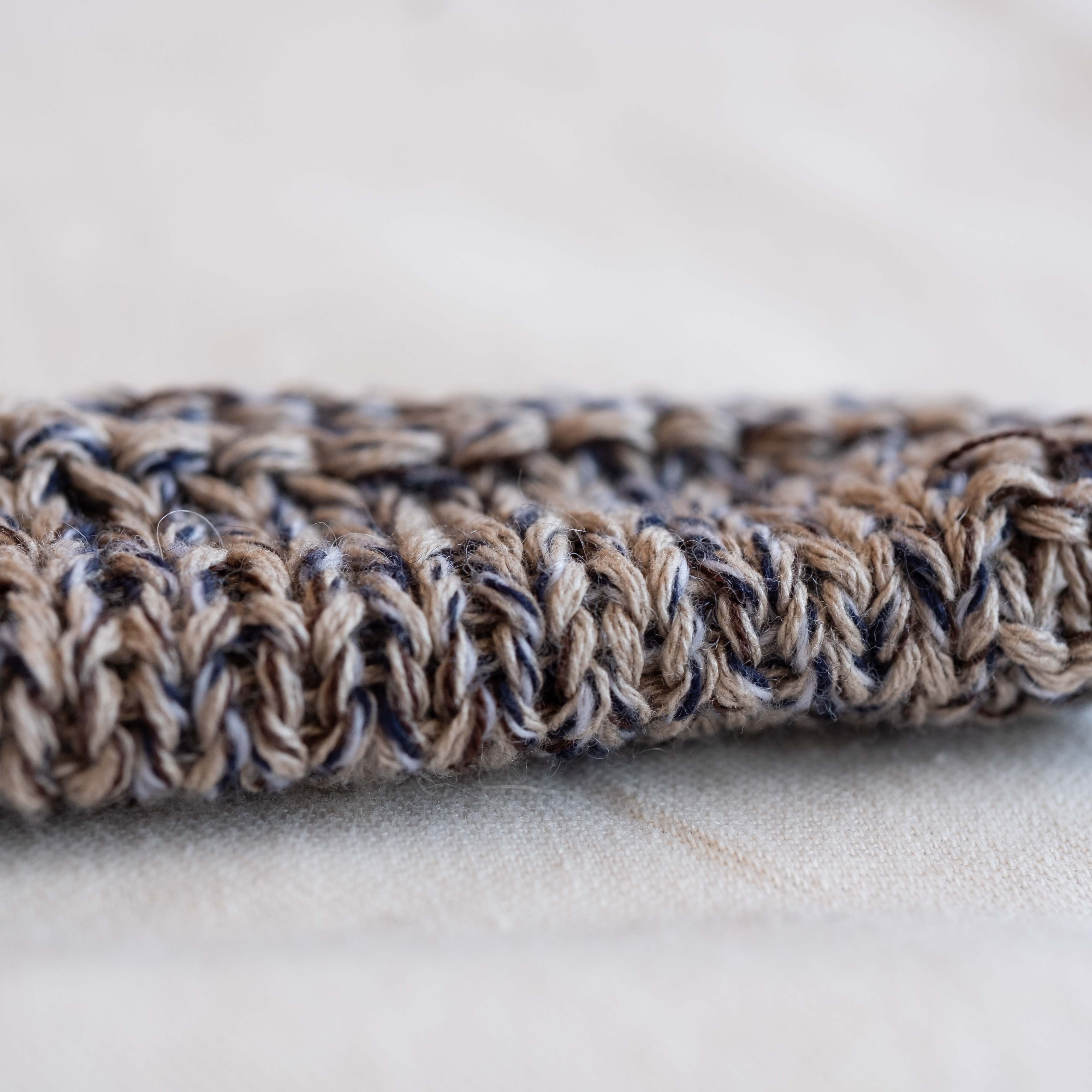 Smoky Quartz (Sport  linen silk cashmere) (ITORICOT Concept Yarn)