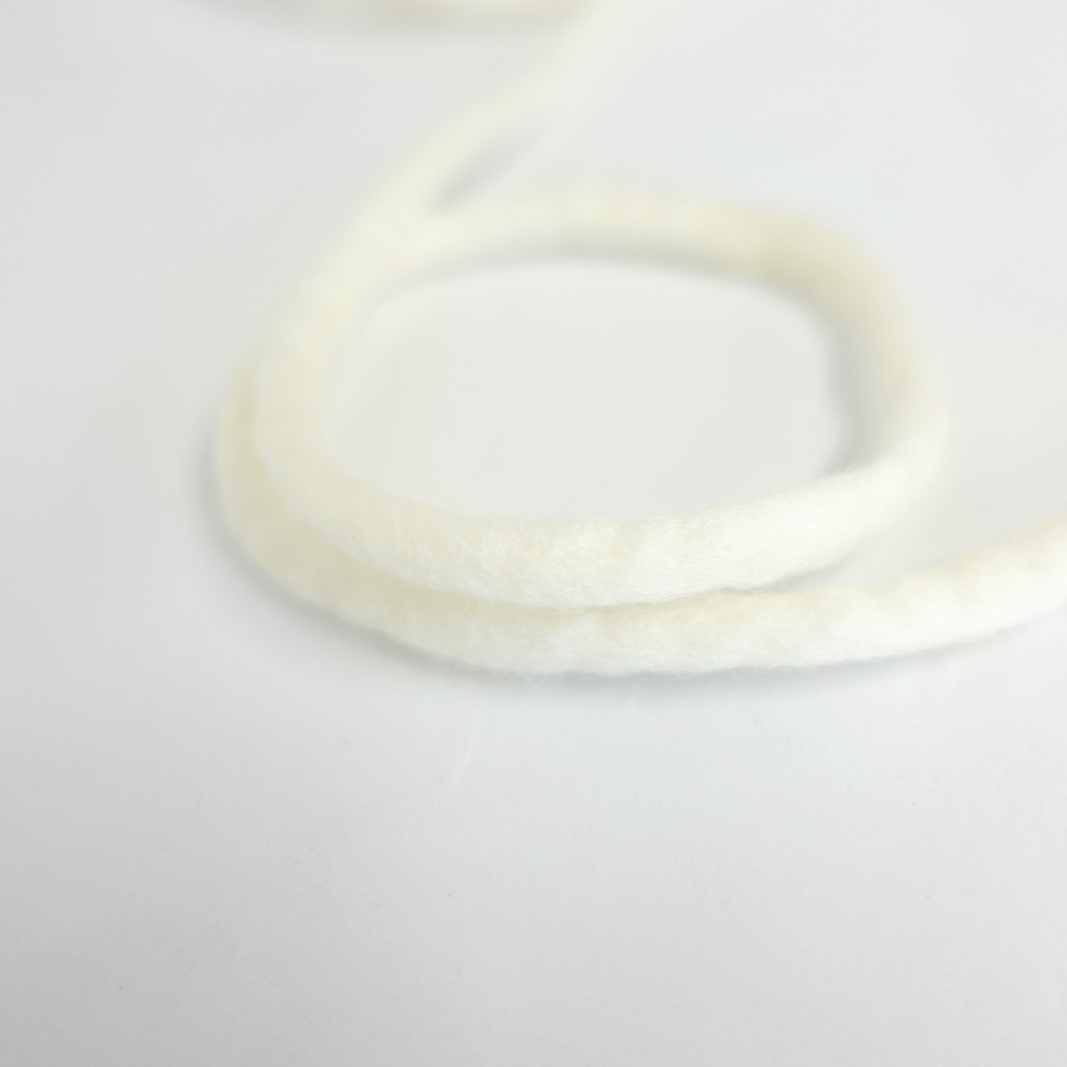 【かせ240g・250g】1/0.5 フェルティ かせ糸