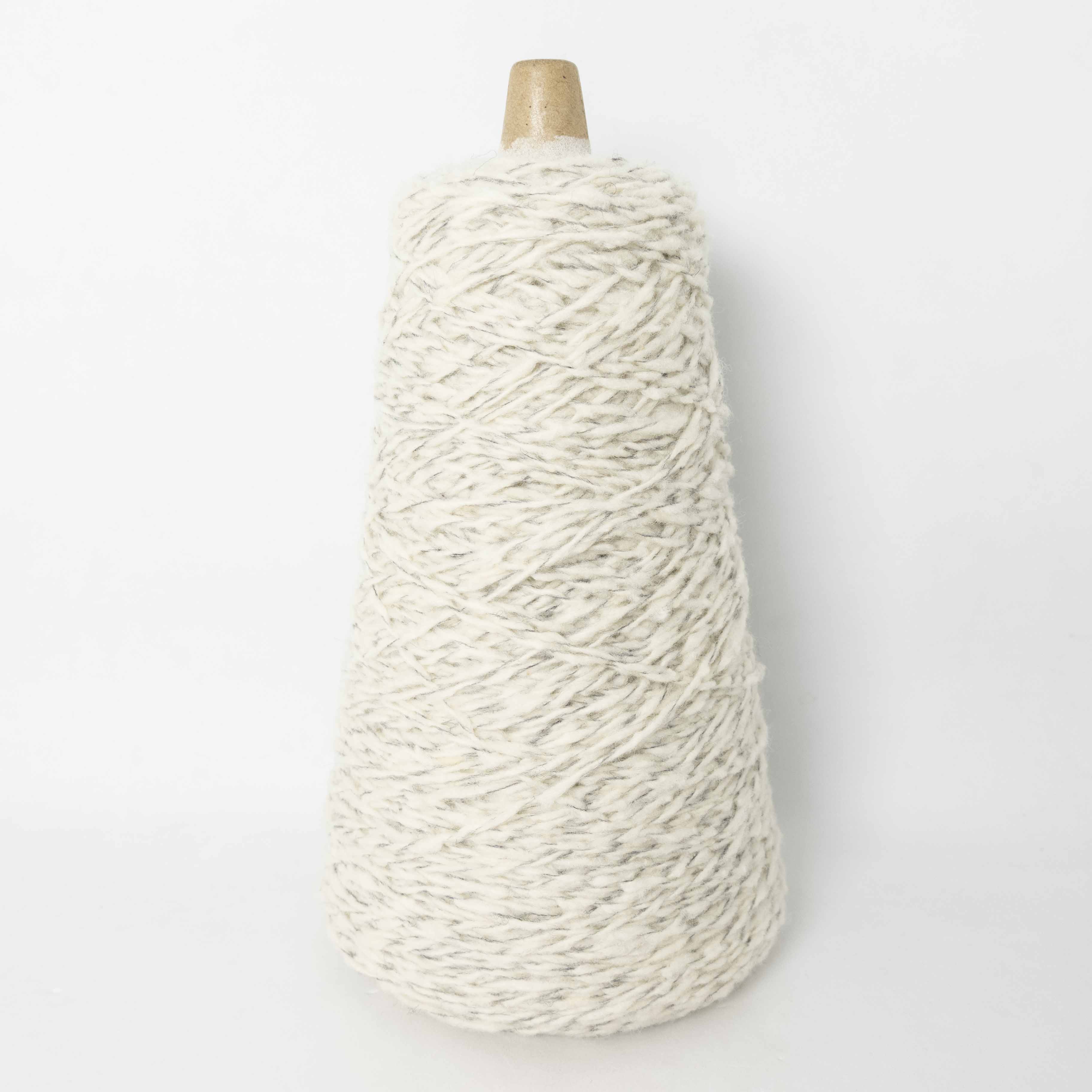 1/3 ウール混スラブヤーン