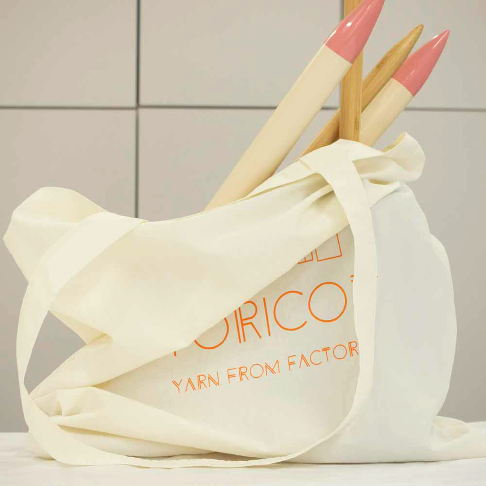 ITORICOTロゴトートバッグ（リサイクルナイロン使用） 各色