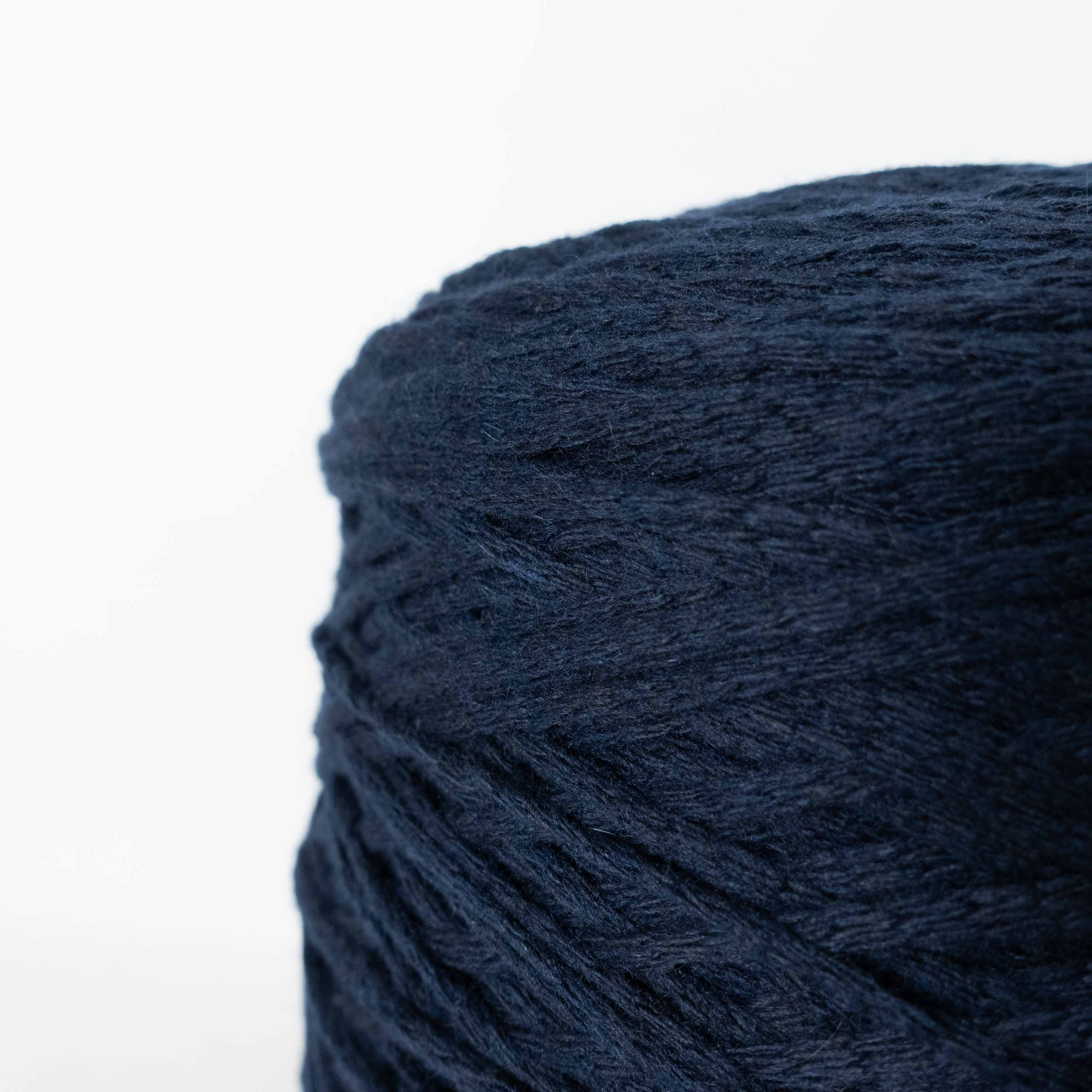 -big project- 1/1.6 RACCOON LILY YARN