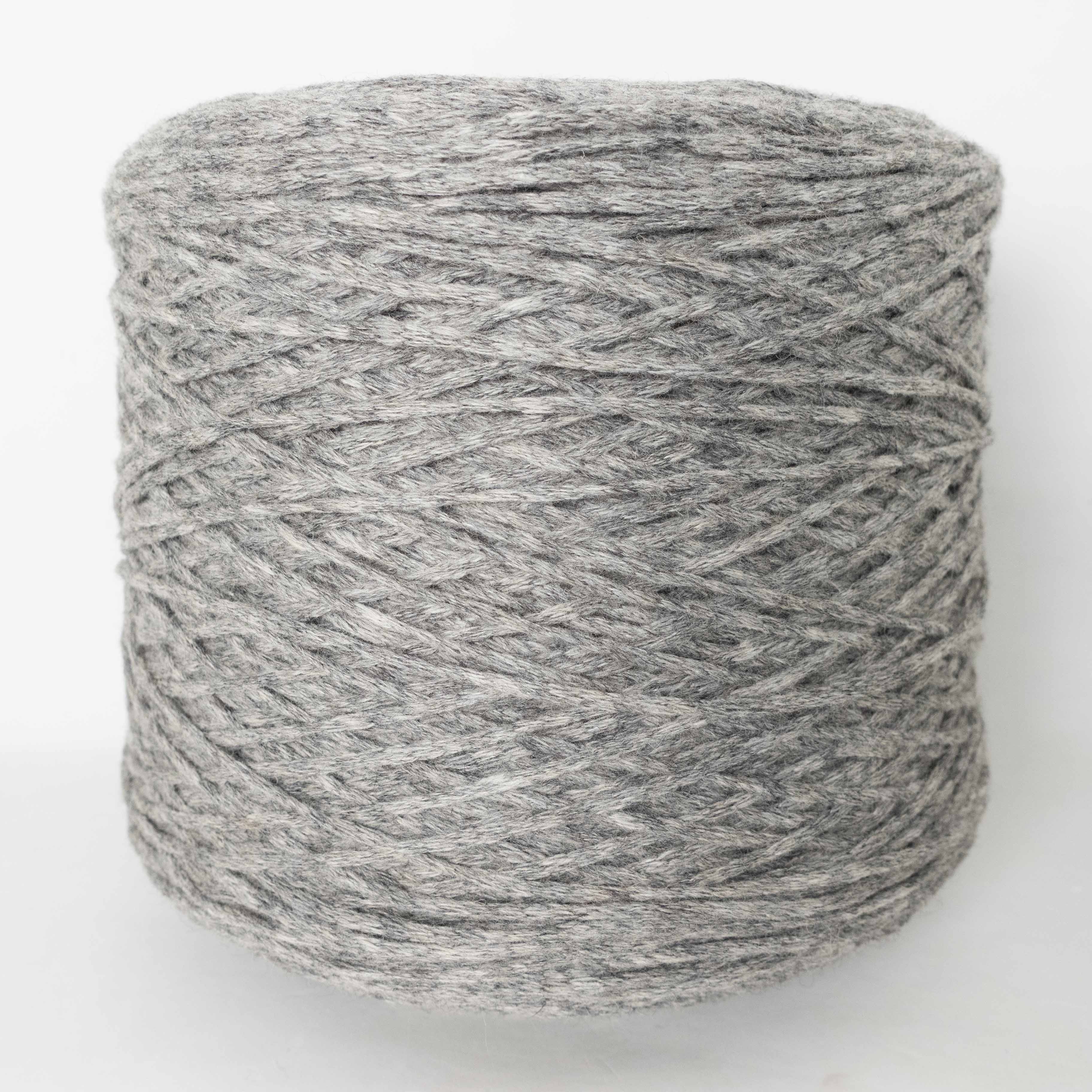 -big project- 1/1.6 RACCOON LILY YARN