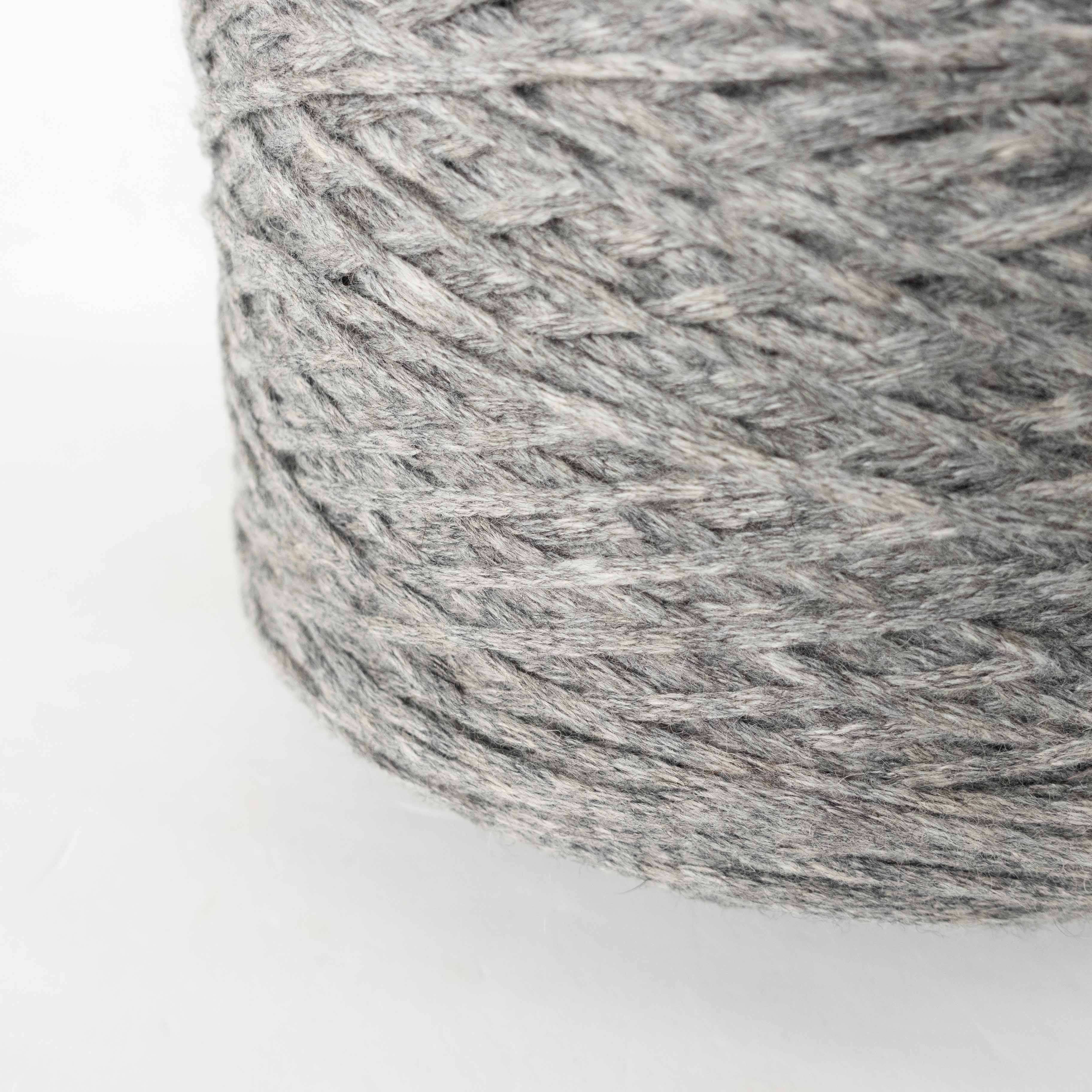-big project- 1/1.6 RACCOON LILY YARN