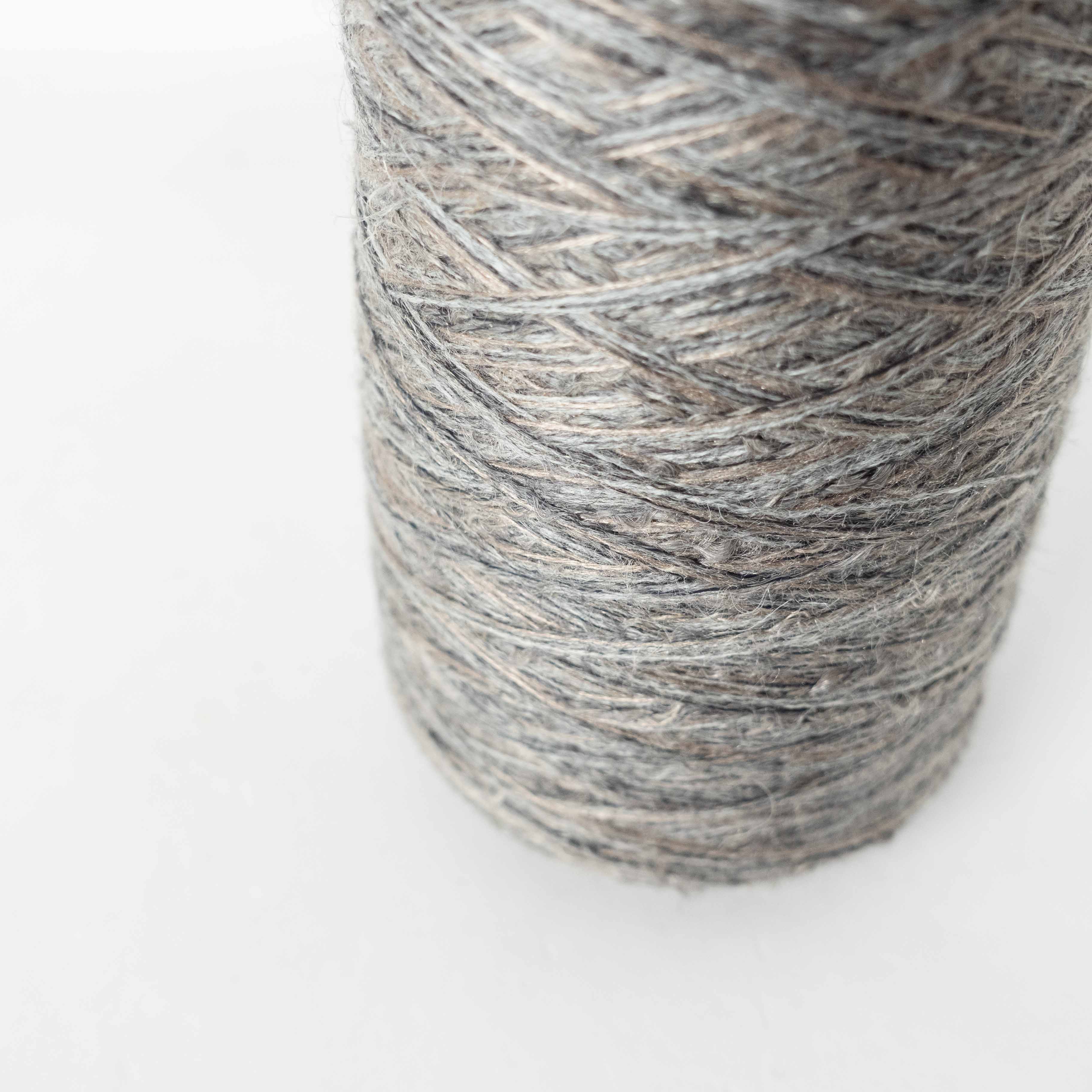 Koromo Ito（合細・アルパカシルクウール）（ITORICOT Concept Yarn）