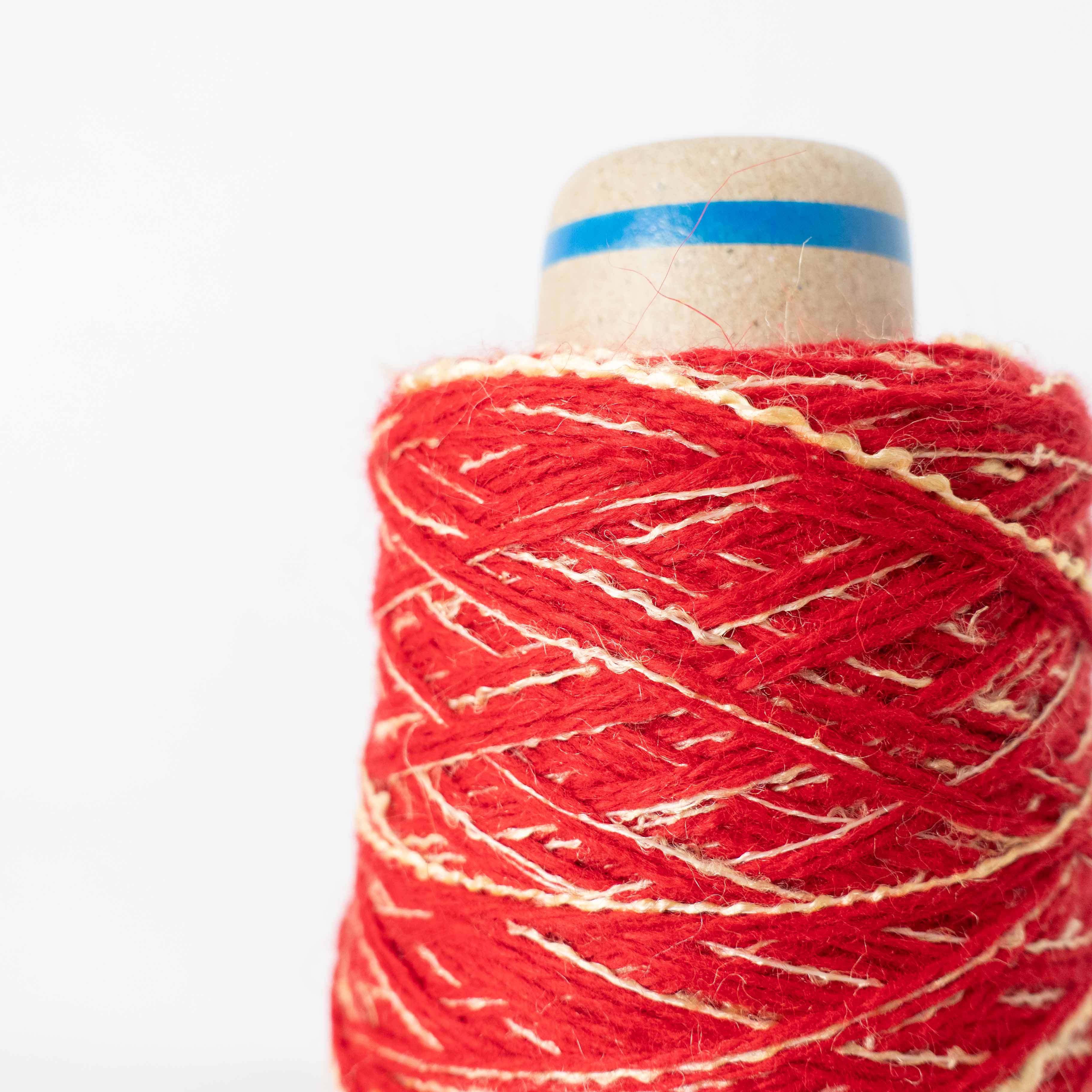 Fire Strings (wool linen) (ITORICOT Concept Yarn)