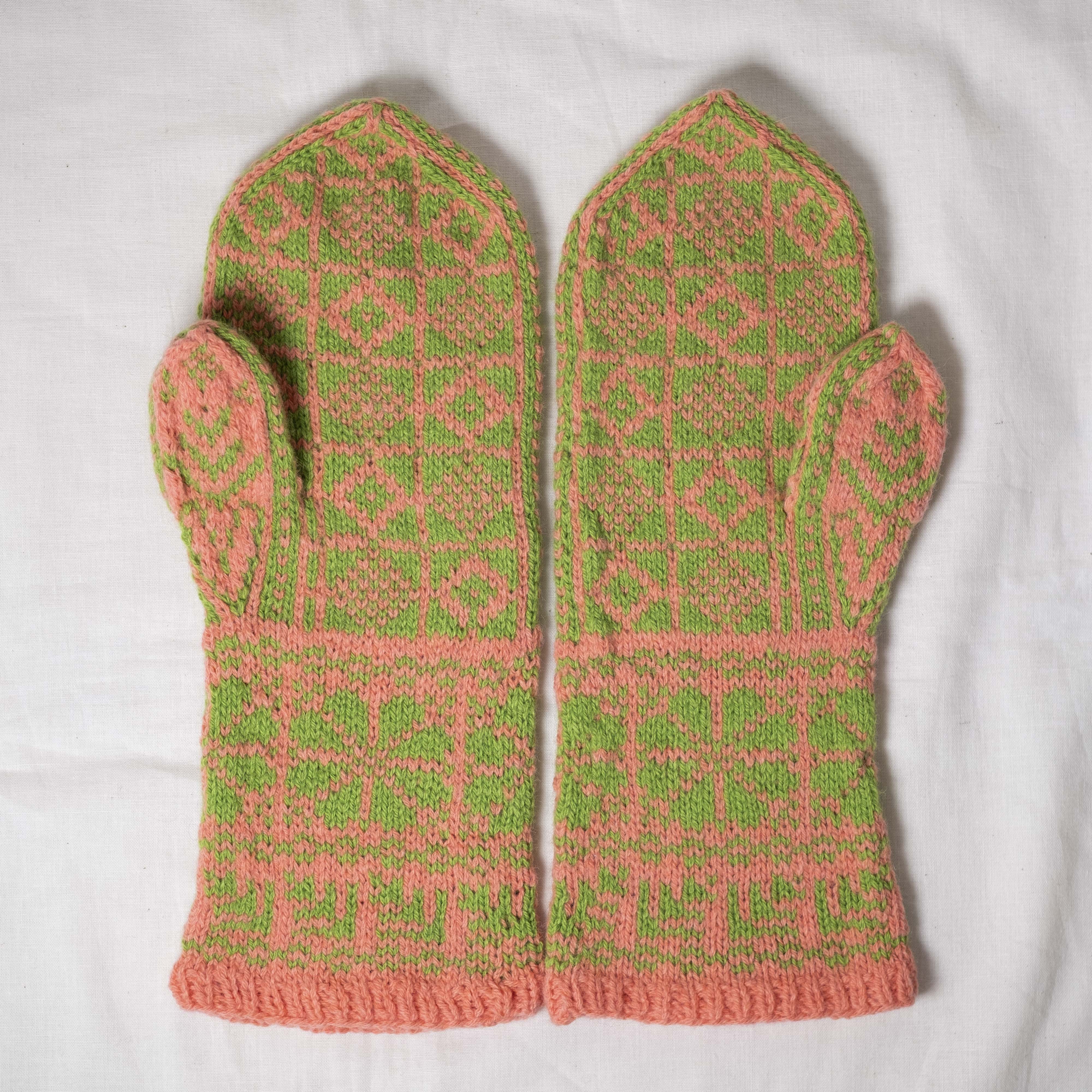 【パターン】Selbu Pine Mittens designed by Nagi’s Knits【PDF】