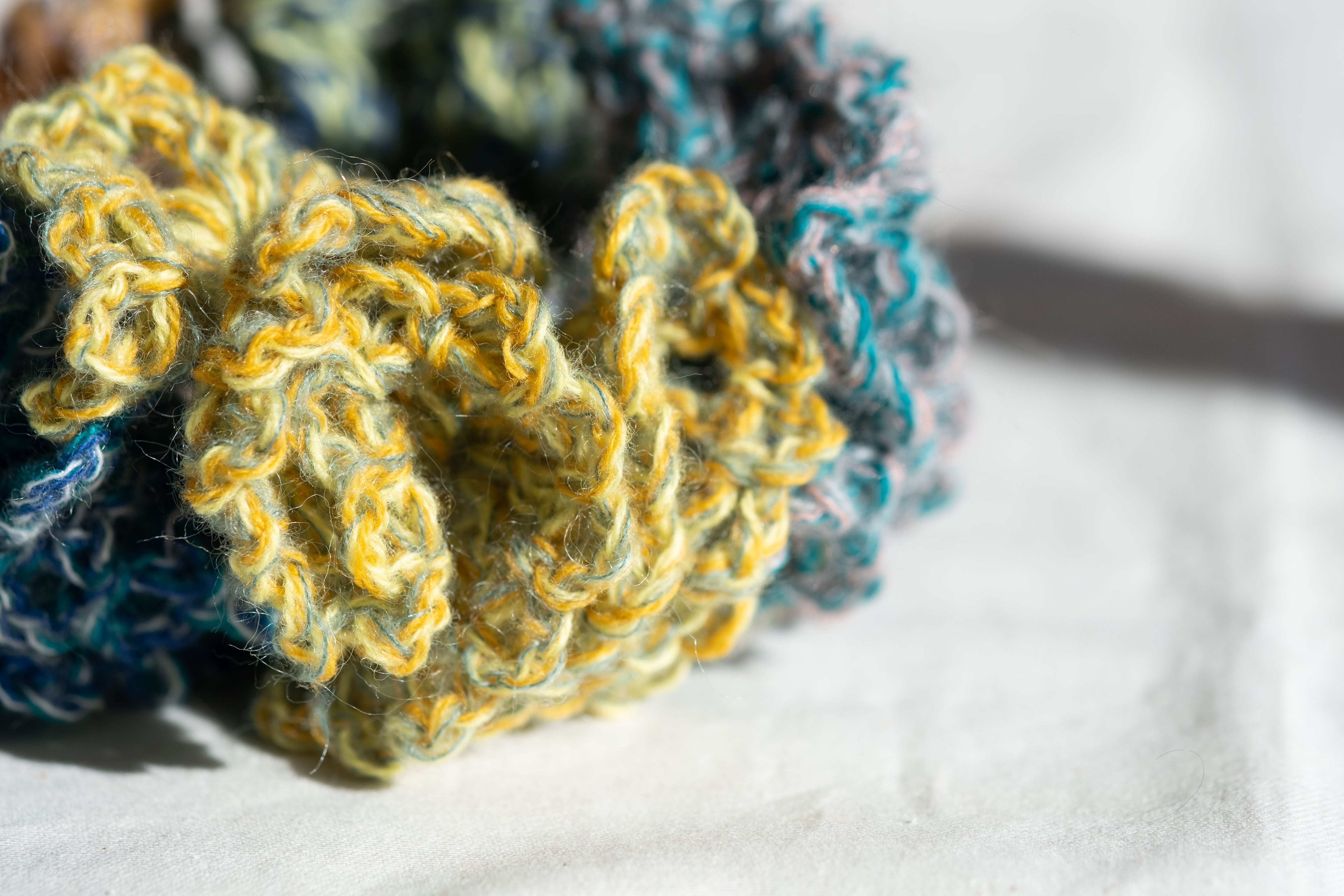 [Pattern + Materials Included] Mimosa [Scrunchie Kit]