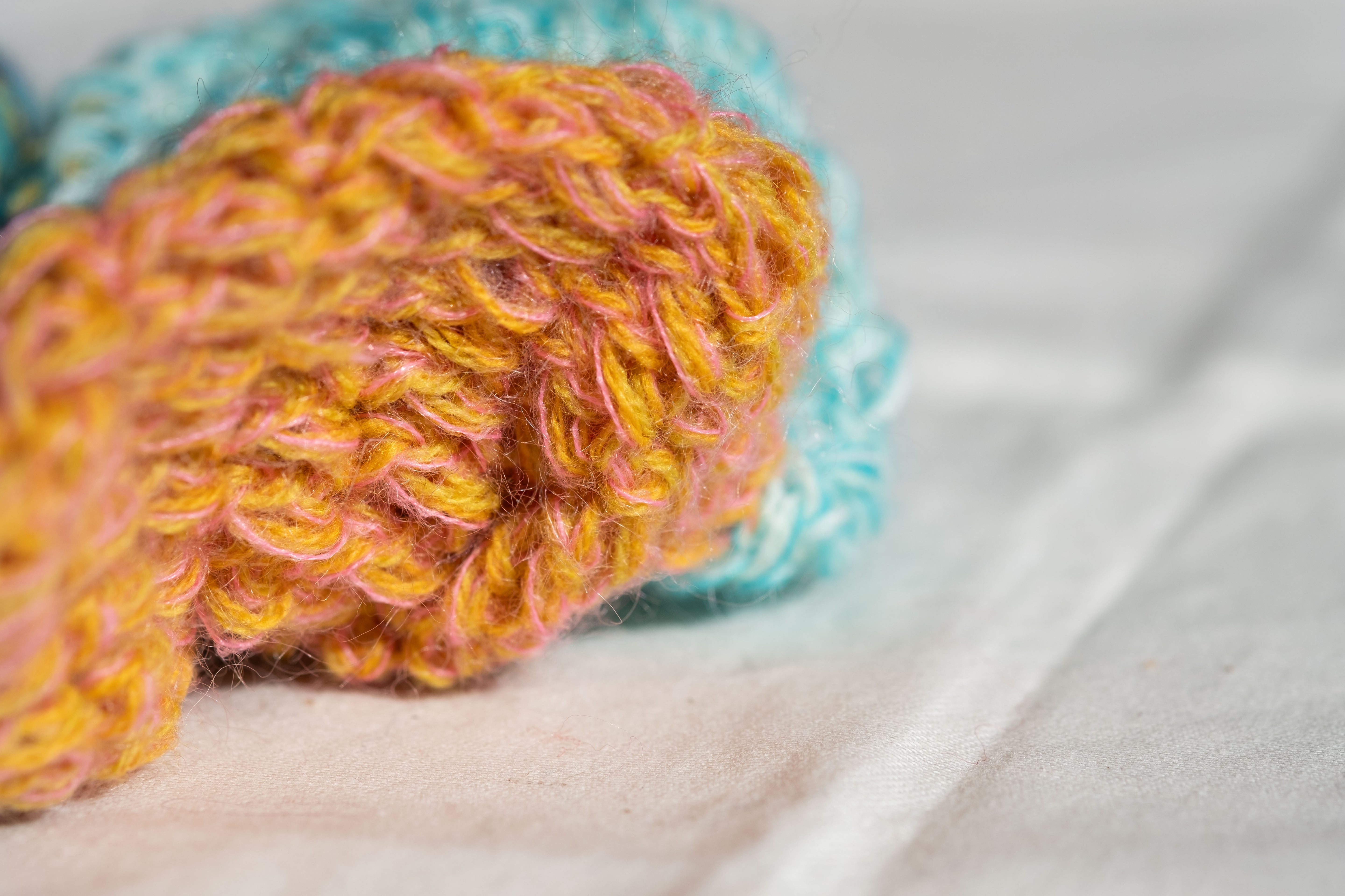 [Pattern + Materials Included] Pansy [Scrunchie Kit]