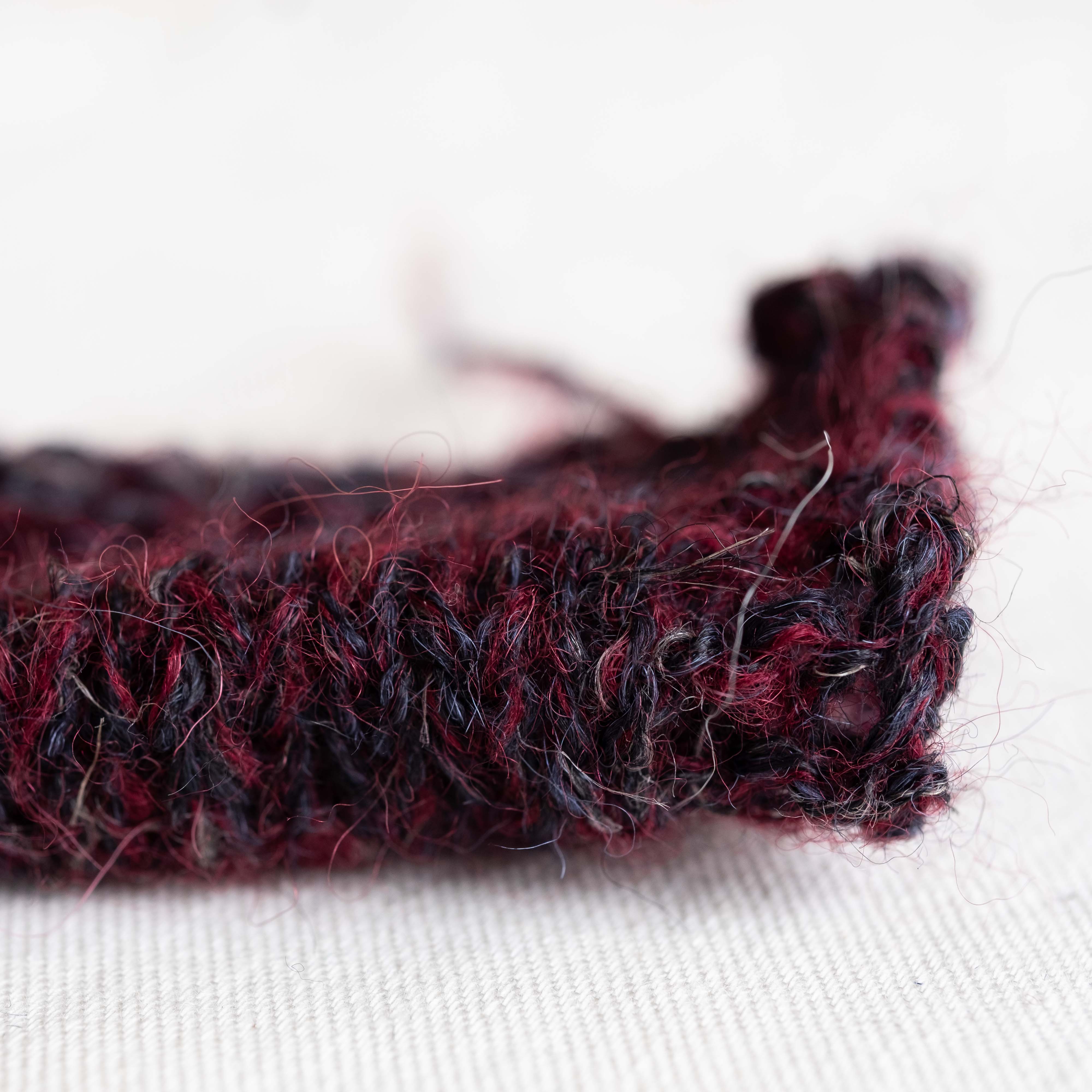 Alu Ito（中細・アルパカ混）（ITORICOT Concept Yarn）