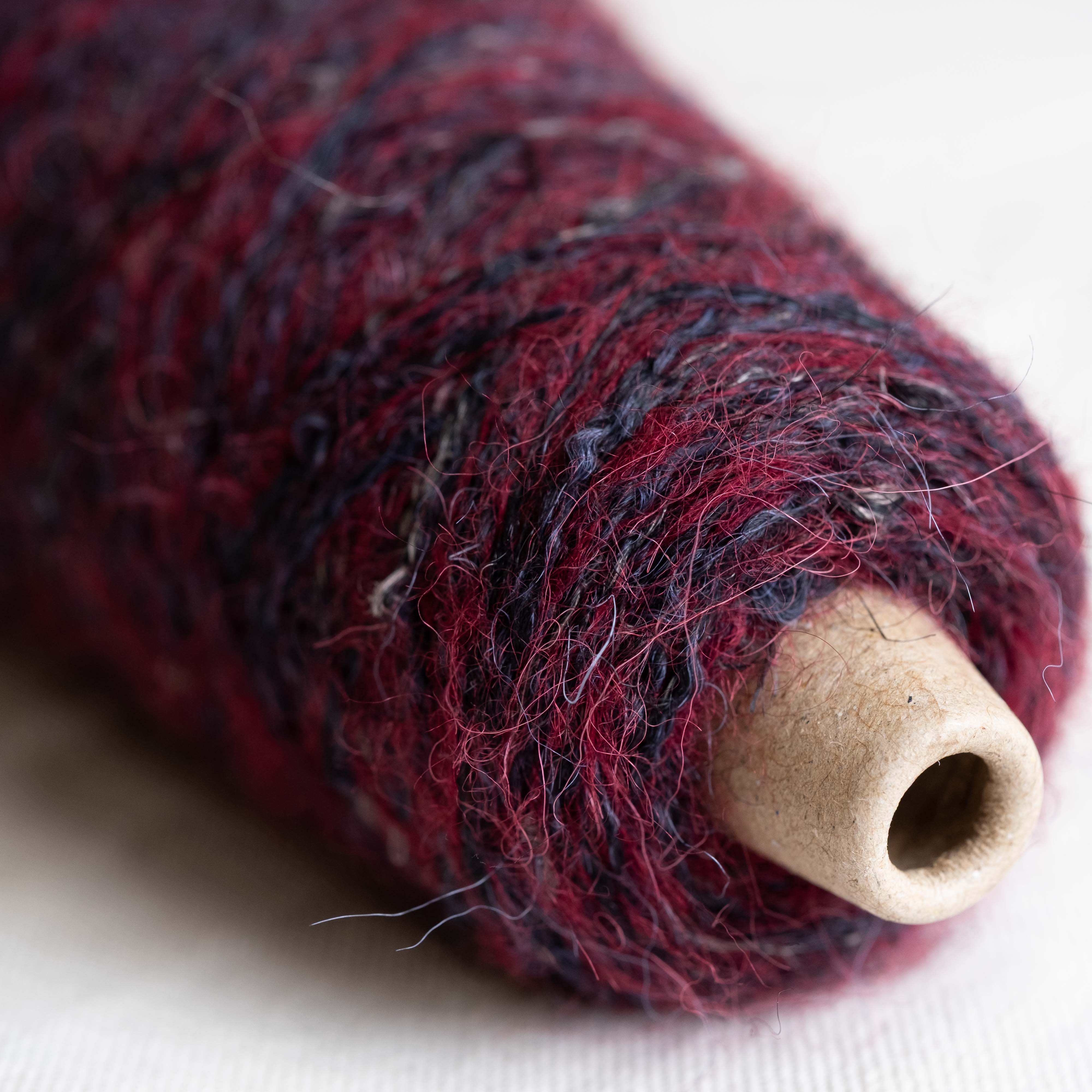 Alu Ito（中細・アルパカ混）（ITORICOT Concept Yarn）