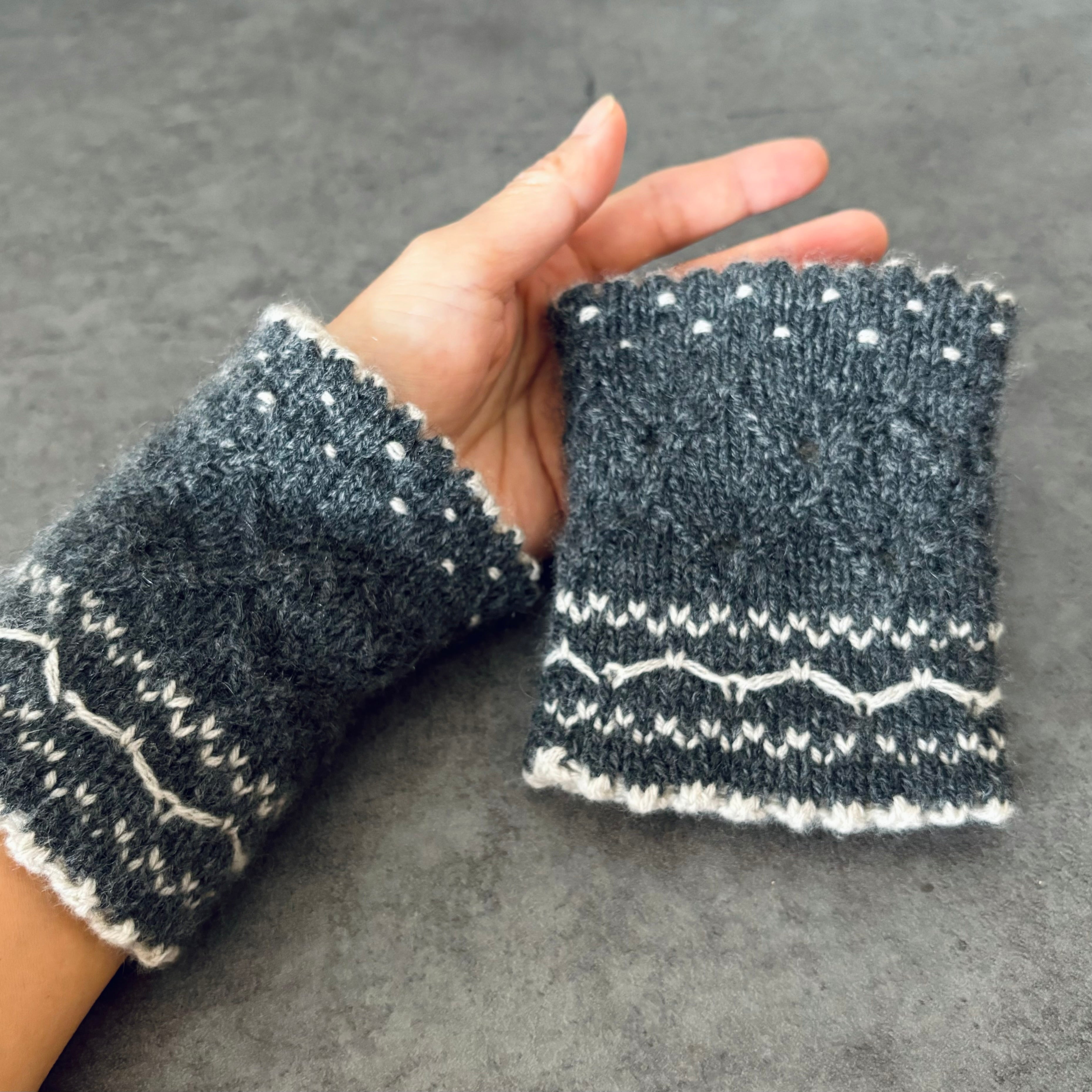 【パターン】Vista Wrist Warmer（ビスタリストウォーマー） by Ayano Tanaka【ITORICOT限定】【PDF】