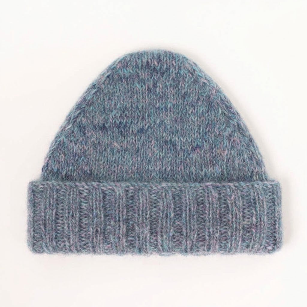 Jewel Soda (Twin Peak Beanie Knitting, Held-Together Yarn Set)