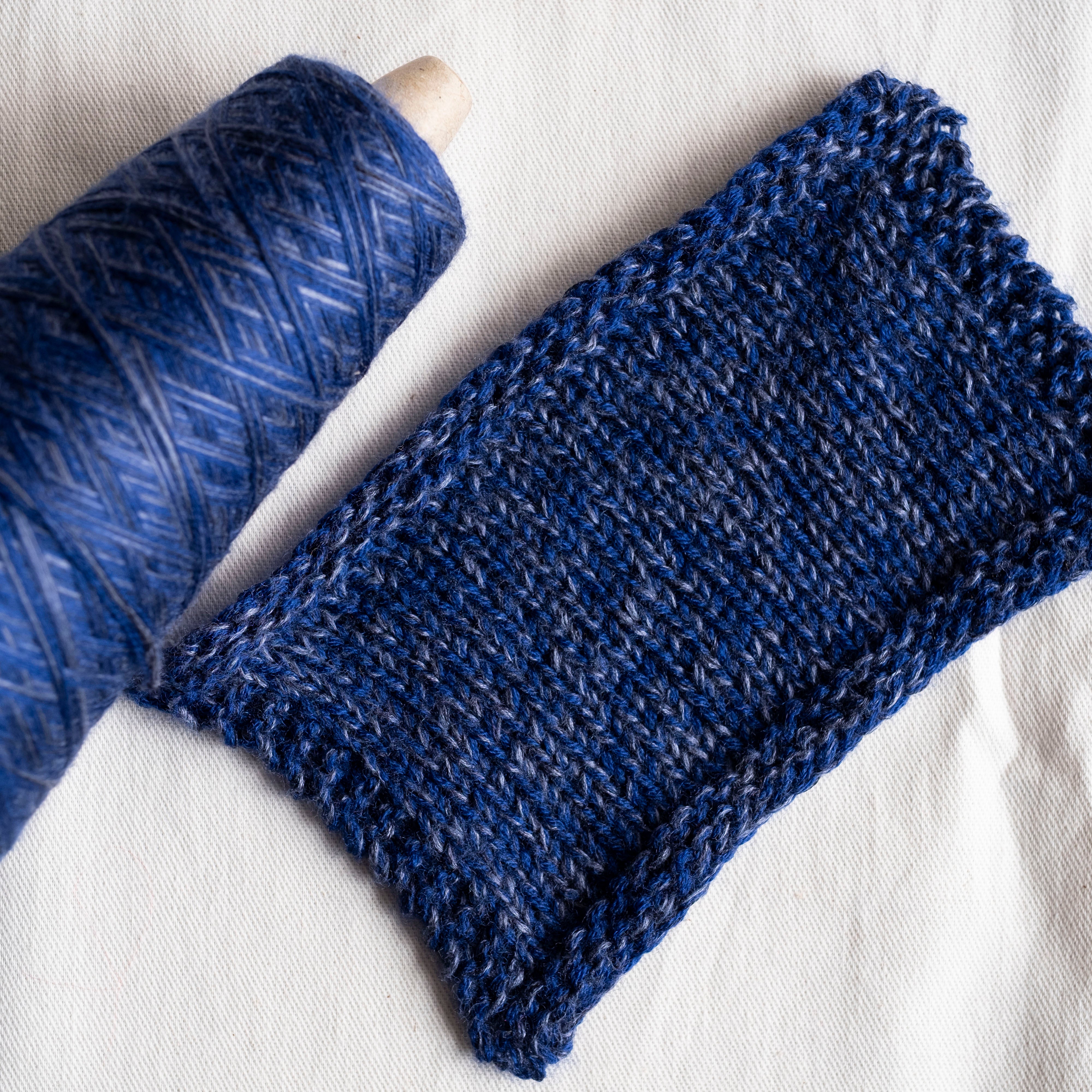 Hoshi Ito（中細・ウールシルク）（ITORICOT Concept Yarn）