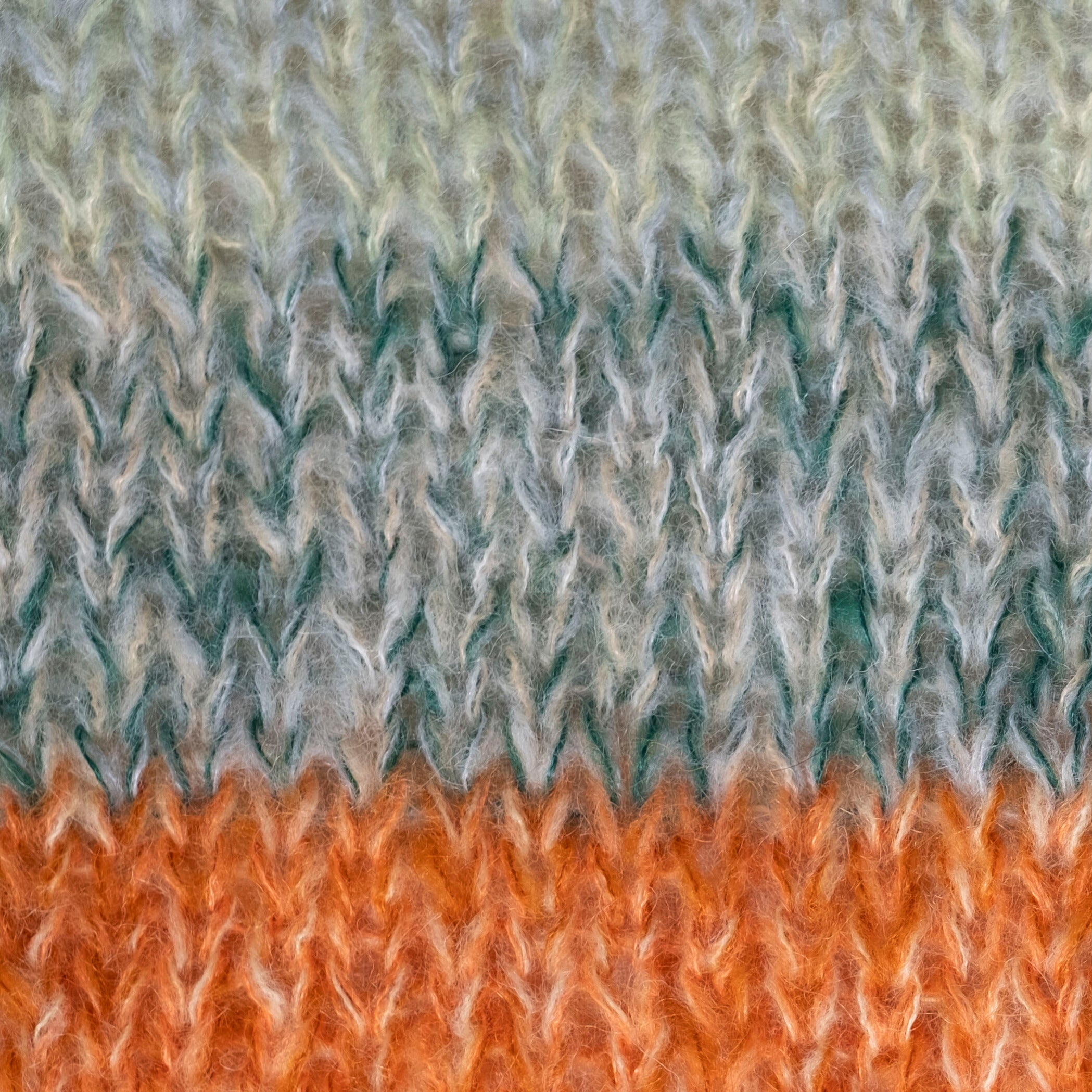 Tam Tamで編むざっくり編みのプルオーバーセット